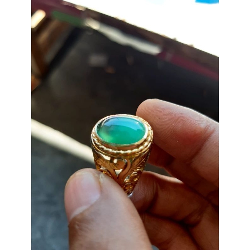Batu cincin bacan doko kristal
