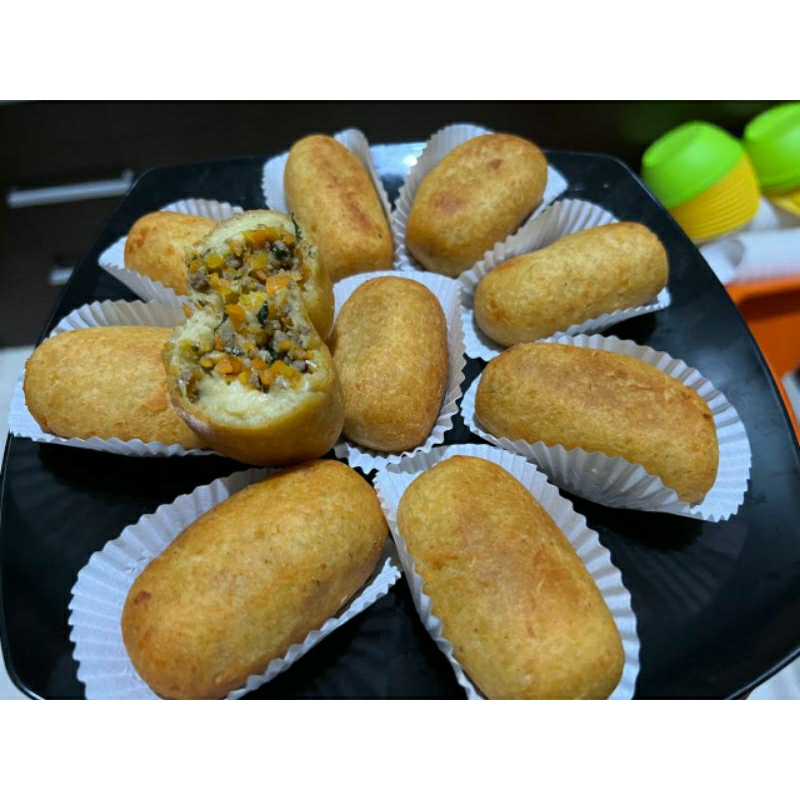 

Kroket daging isi 15 pcs