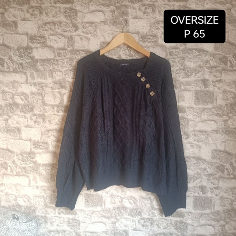 sweater kepang navy lengan balon jumbo