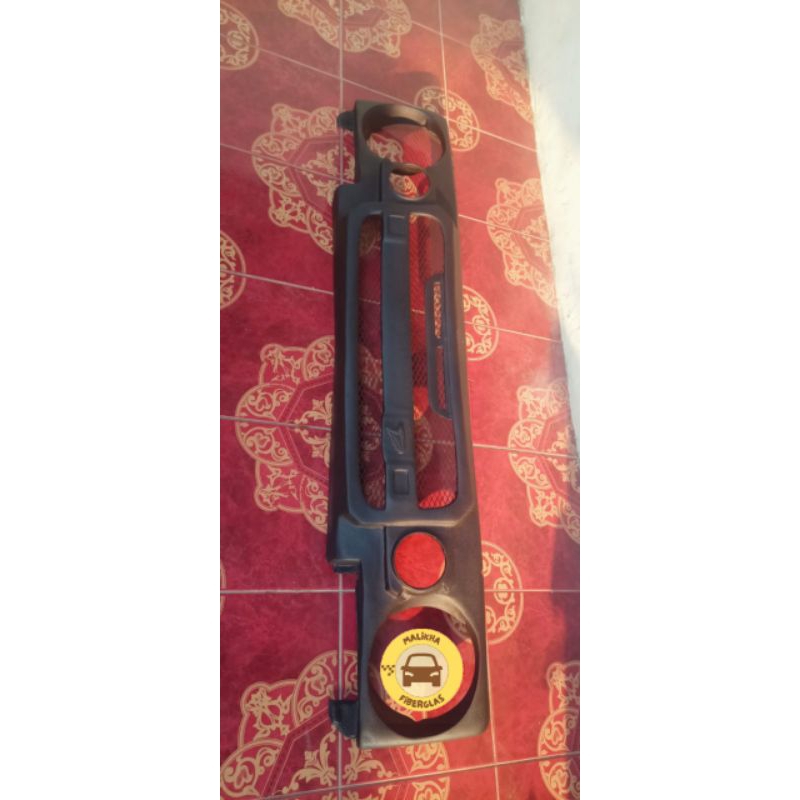 Gril Taft castem Taft independen Feroza