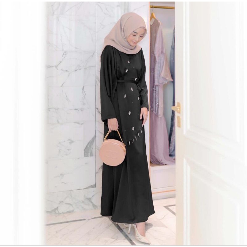 NEW Zalia Dress Vanilla Hijab