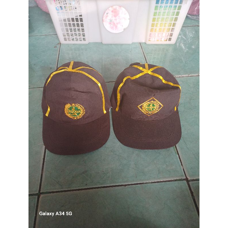 ATRIBUT PRAMUKA SD SIAGA[ TOPI PRAMUKA , KACU , TALI KUR DAN PLUIT BUKU SIAGA PRAMUKA