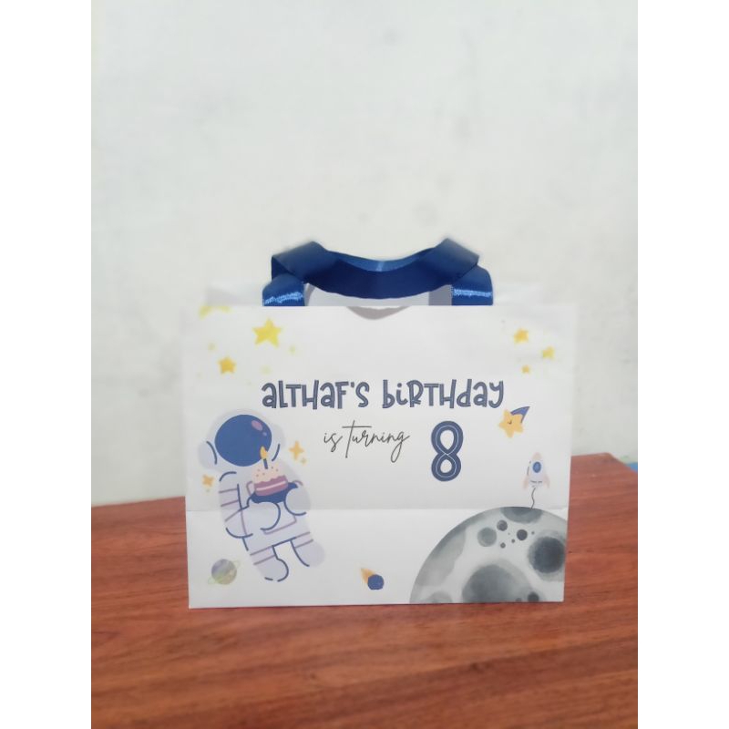 

paper bag ulang tahun custom/paper bag snack ultah