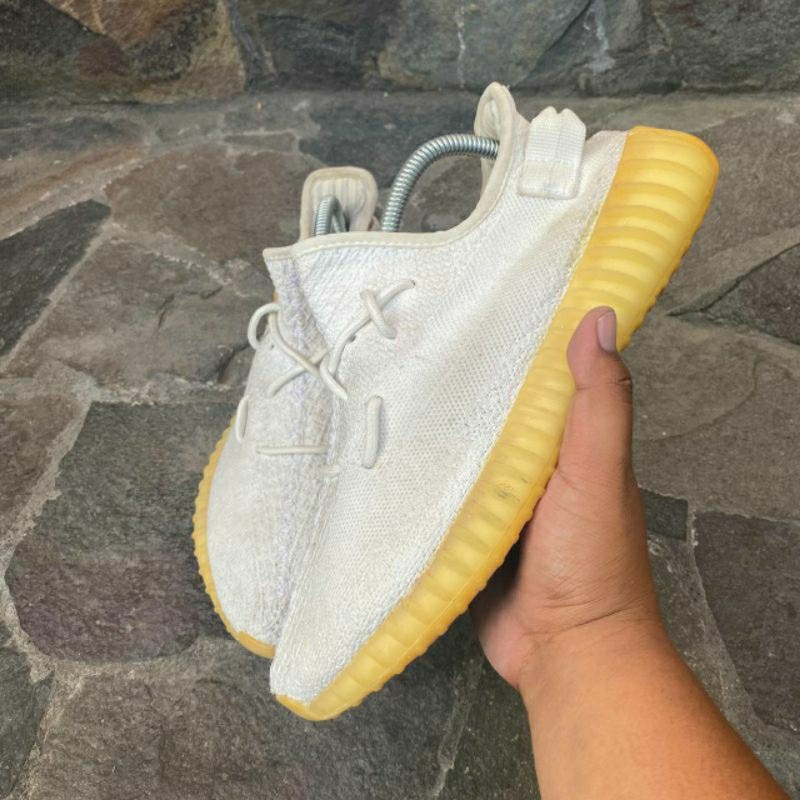 SEPATU ADIDAS YEEZY SECOND ORIGINAL
