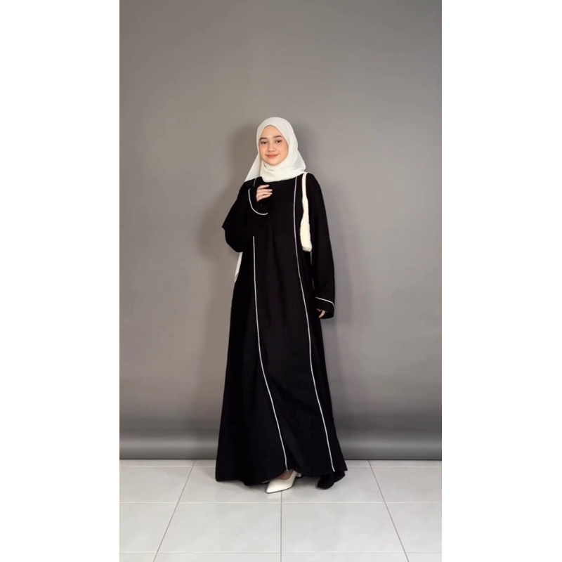 Basic abaya hitam