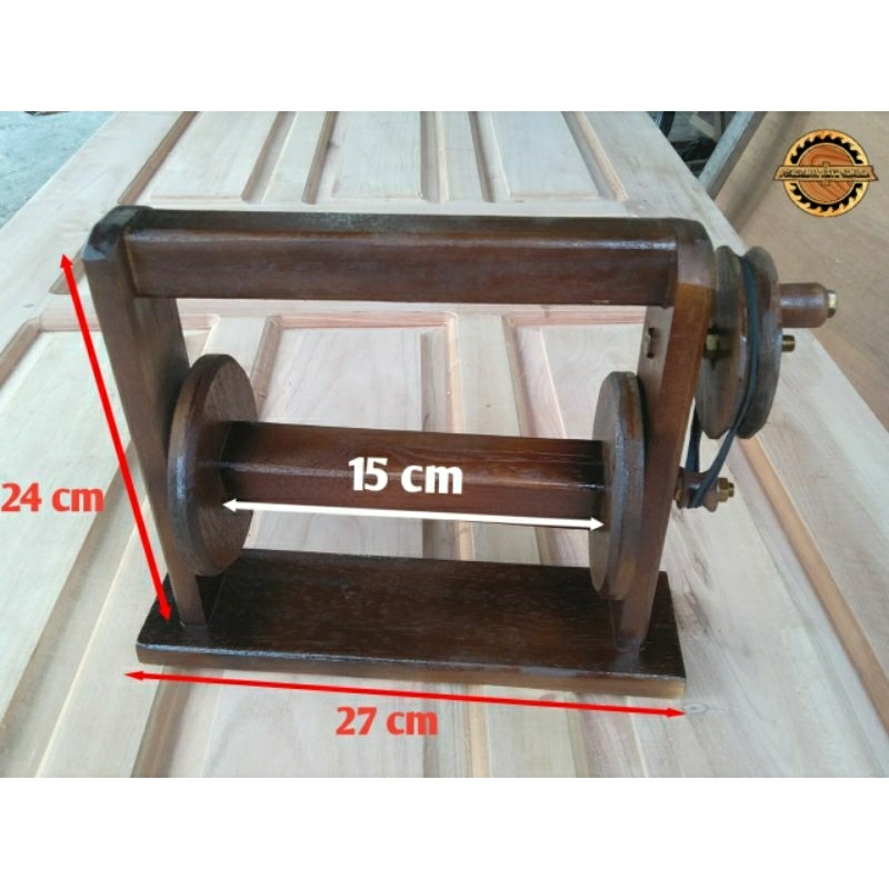 katrol gulungan benang layangan ukuran gulungan 15cm