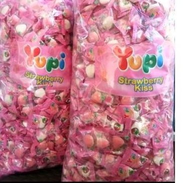 

Permen yupi strawberry kiss 1kg