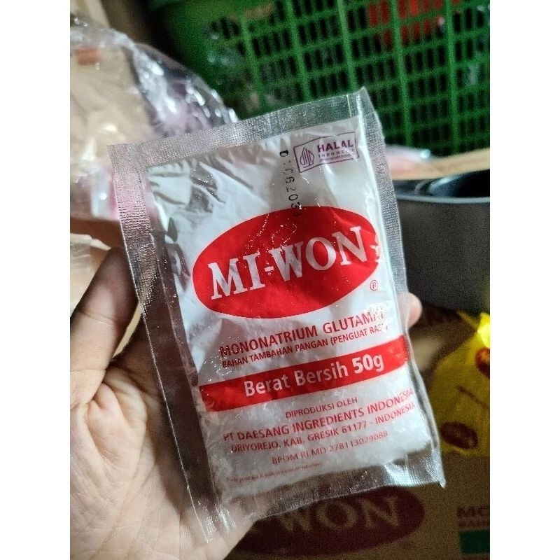 

MIWON PENGUAT RASA 50Gr