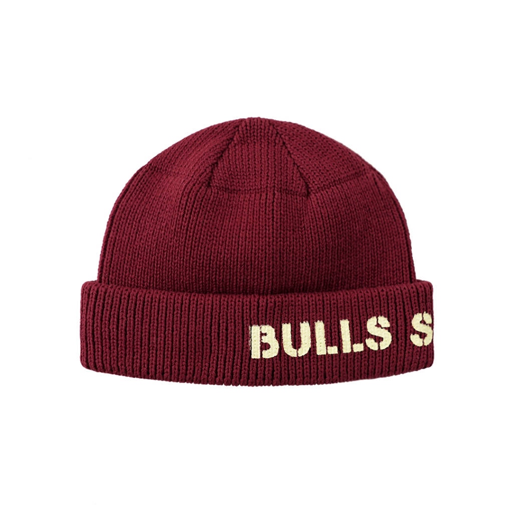 BULLS SYNDICATE Beanie | Tizo Maroon