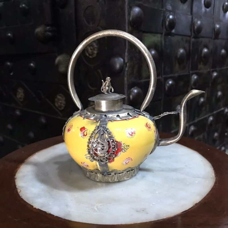 Teko Keramik China Ornamen Kuningan Ukir Naga Shio Monyet Antik Lawas Kuno Yellow Small