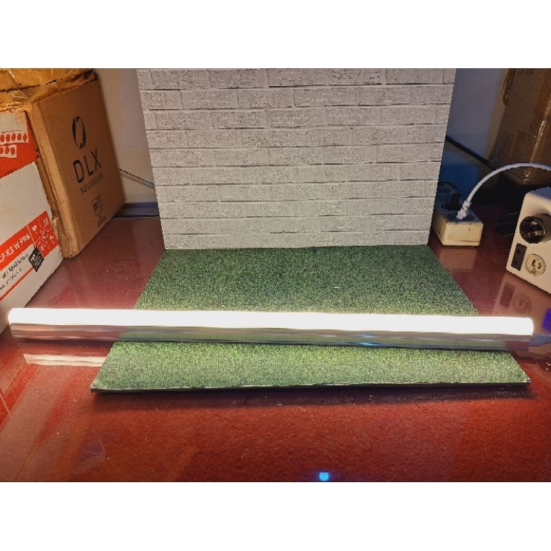 lampu T5 LED Bracket ATN 10watt 60cm