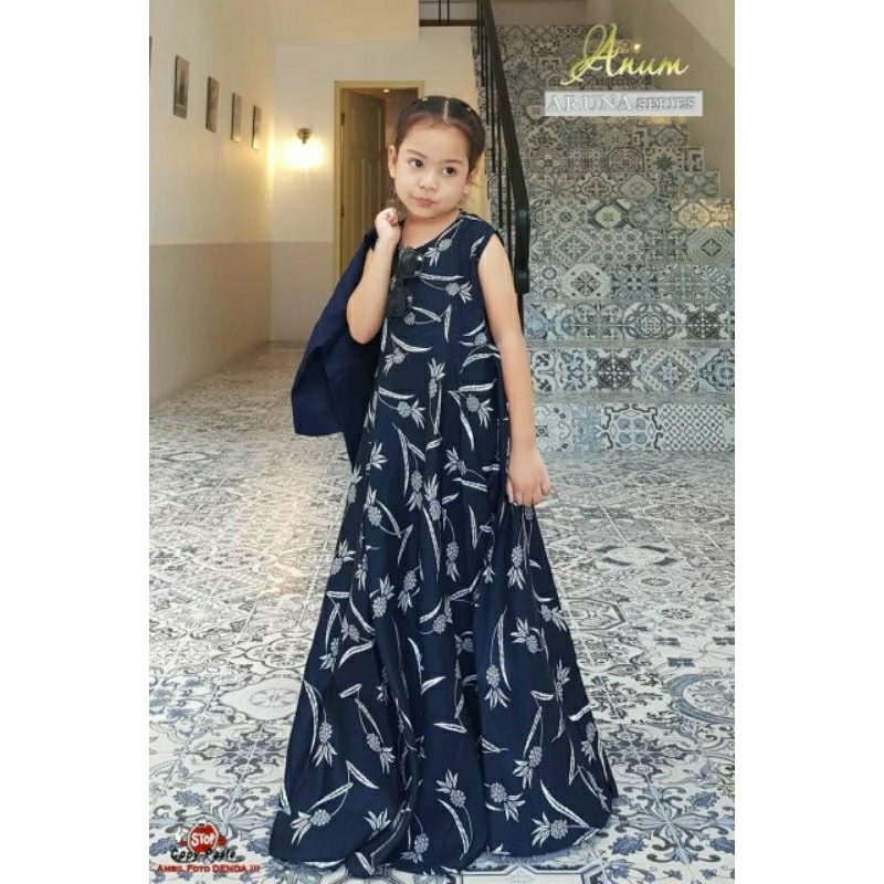 Aruna Kids Dress Size M by Anum