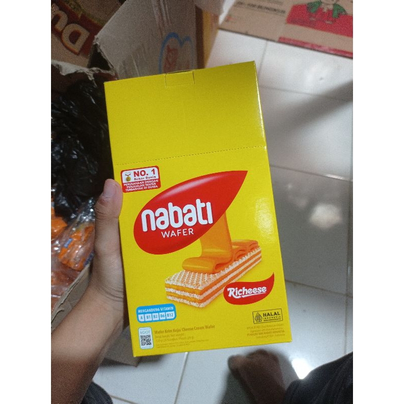 

Wafer Nabati Kemasan 120 gram Rasa Keju dan Cokelat 1 pack isi 20 pcs