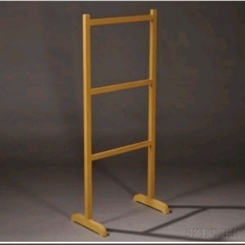 hanger tangga jilbab gantungan handuk kayu