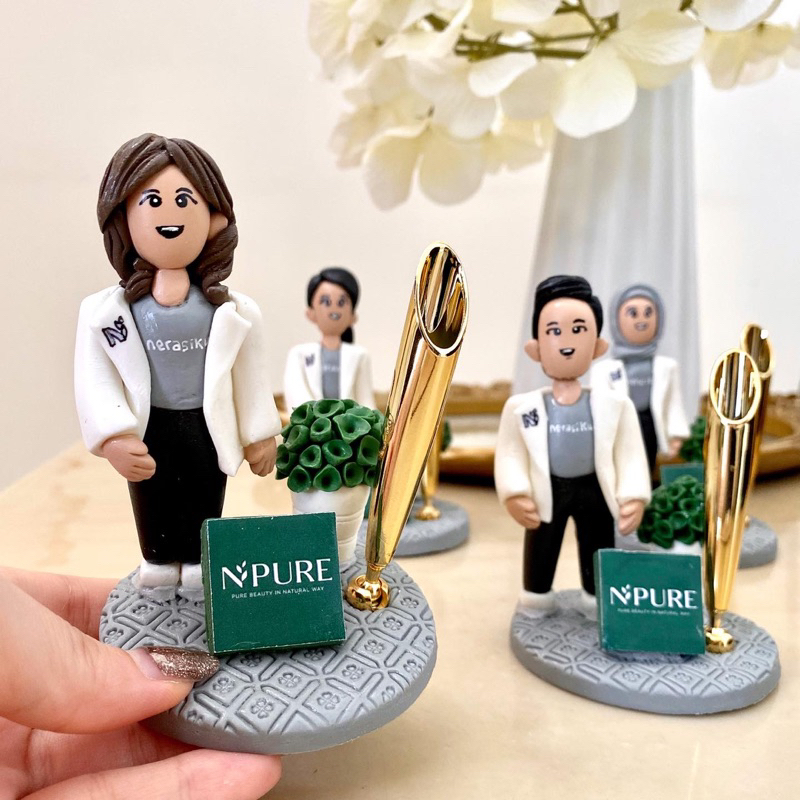 custom clay (single) with pen holder