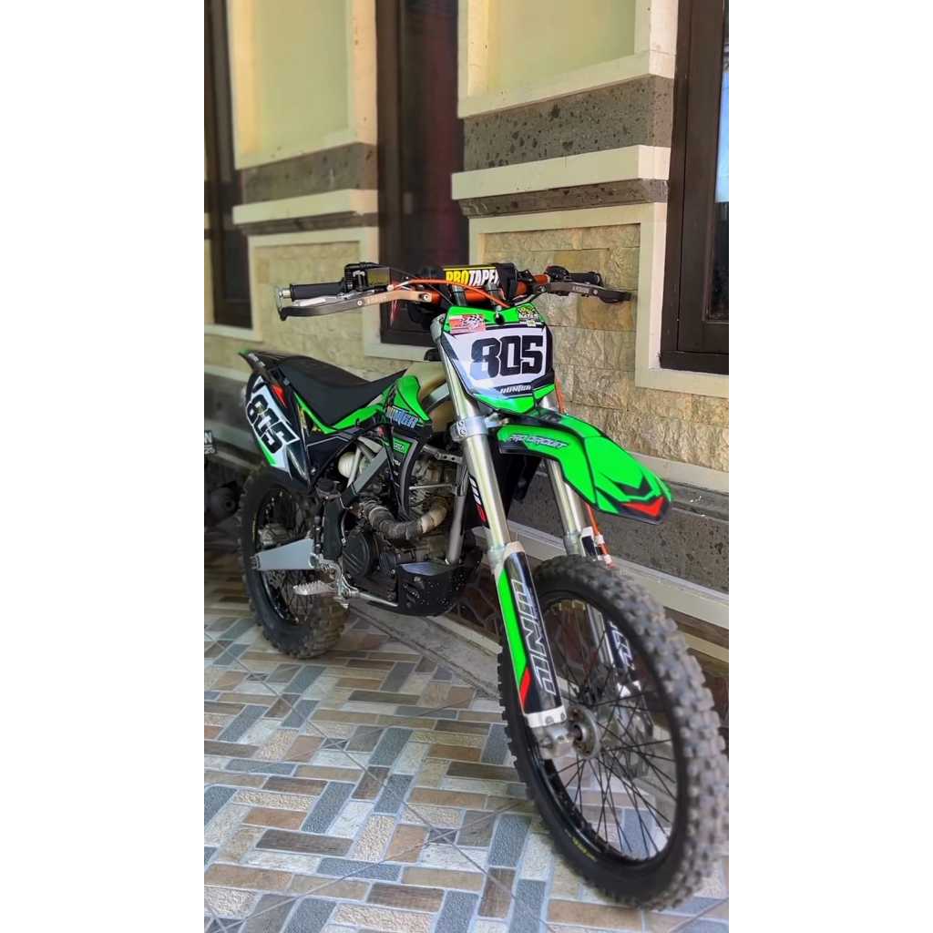 DECAL  KLX GORDON FREE REQUEST FULL BODY HIJAU