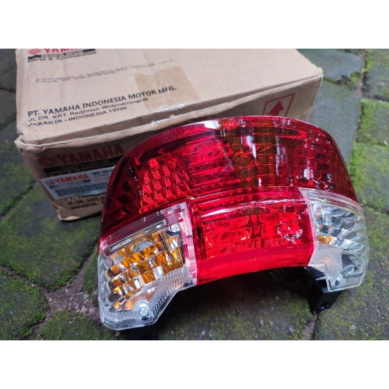 stop lamp vega old f1zr original YGP stock lama