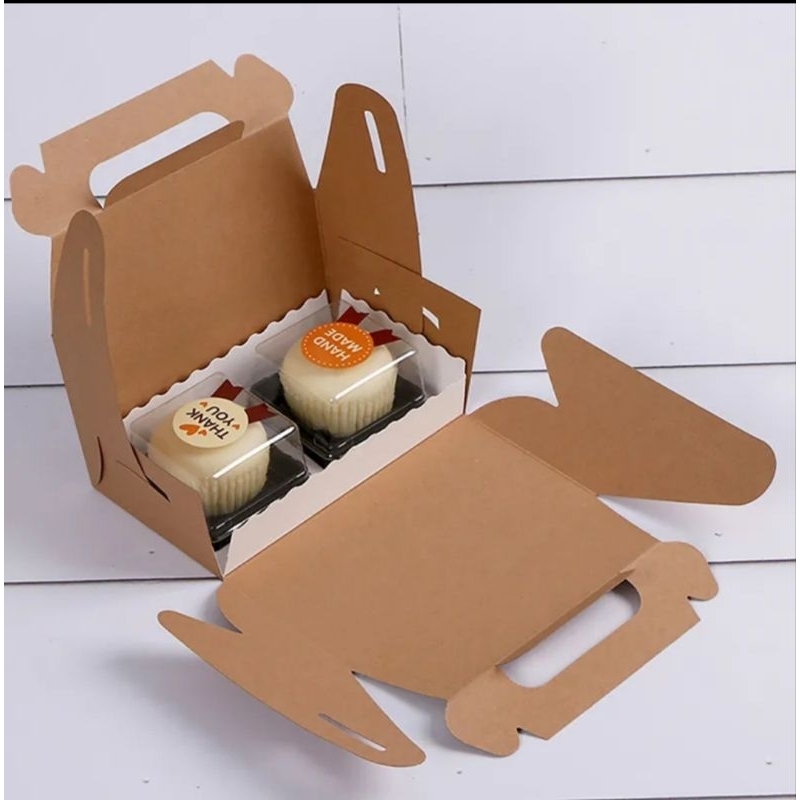 

GABLE BOX :17,5x12,5x10cm / box thinwall /box hampers