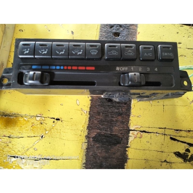 Panel pengatur kontrol AC Masda Cronos V6