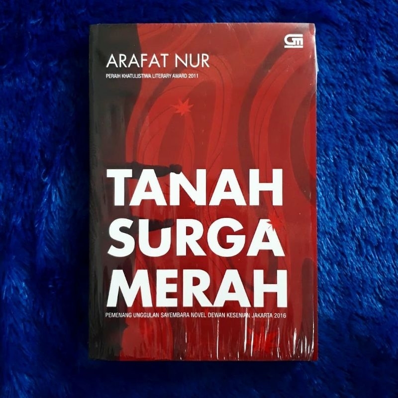 Tanah Surga Merah - Arafat Nur