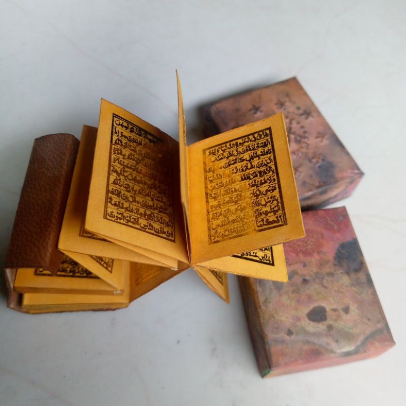 

Koleksi Temuan Kitab Stambul Kuno
