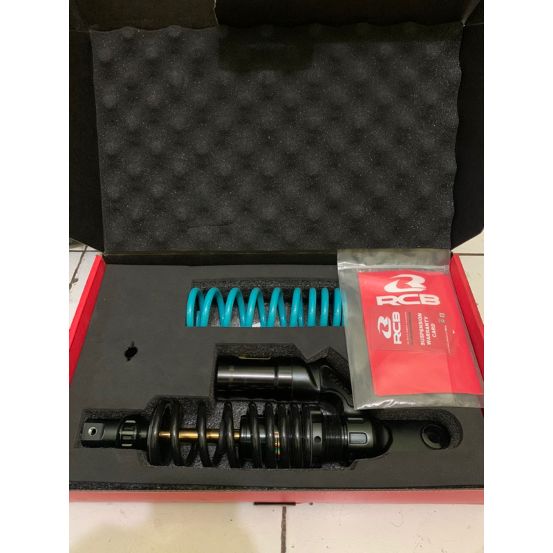 shock RCB V series premium SCOOT like new