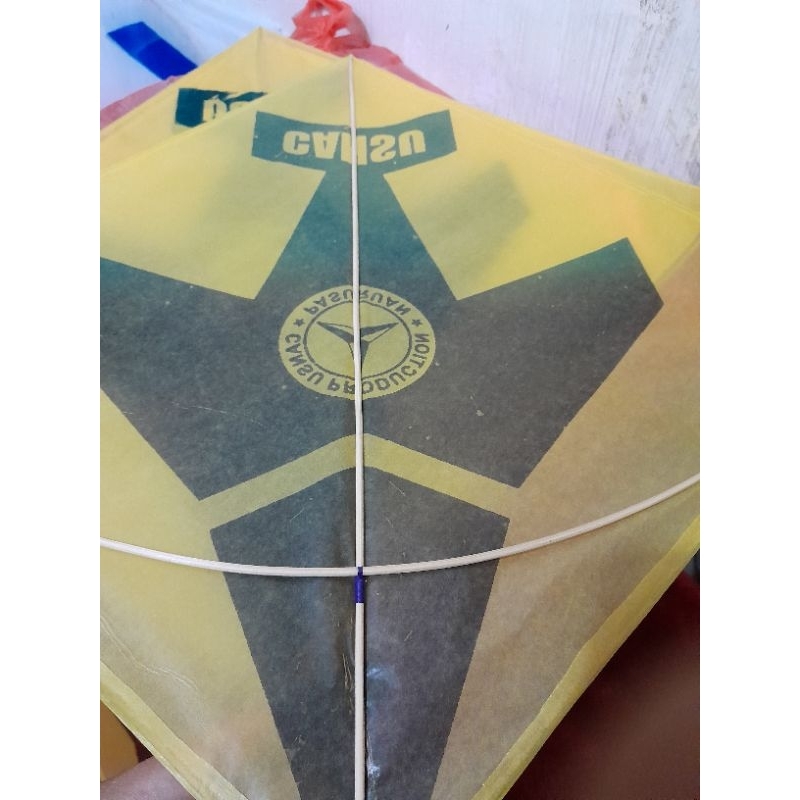 layangan sukhoi super apus 2warna sembur isi 50