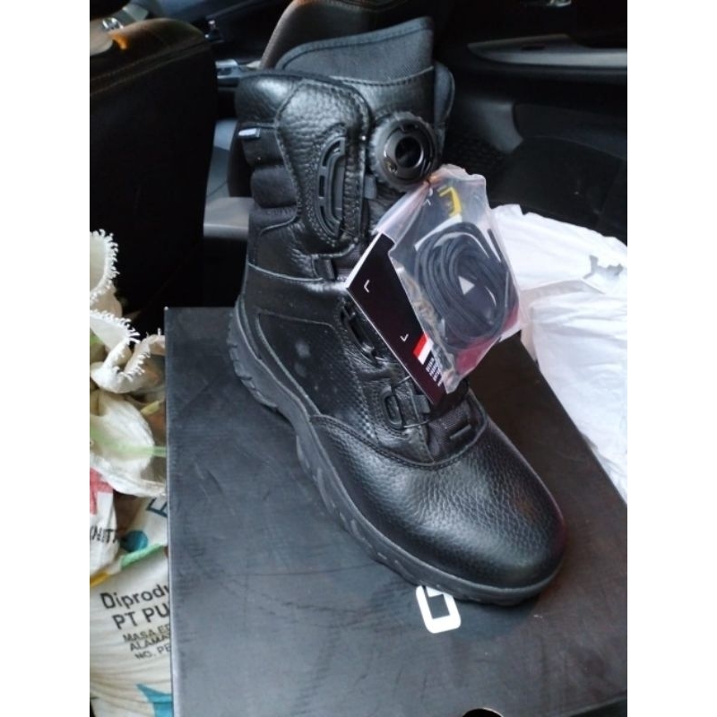 SEPATU PDL JATAH VIGOROSO