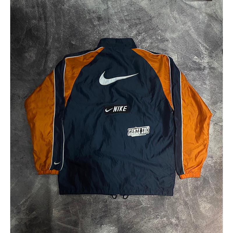 wb nike vintage