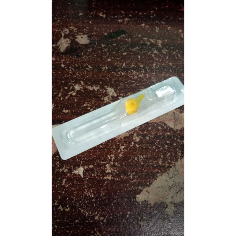 inflo plus / abocath dengan port/ alat infus / jarum infus