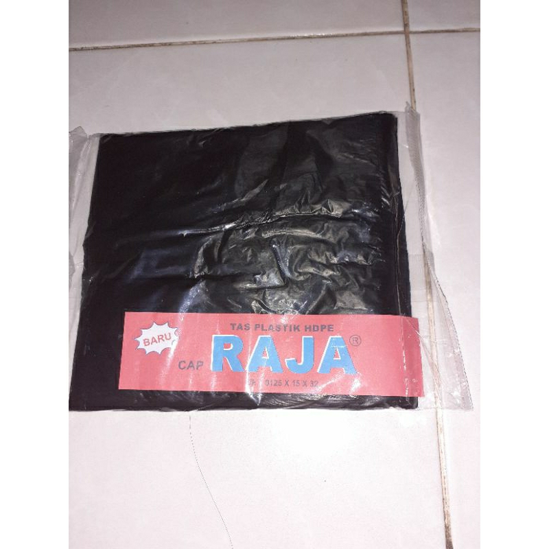 Kresek Hitam cap RAJA uk 15 x 32