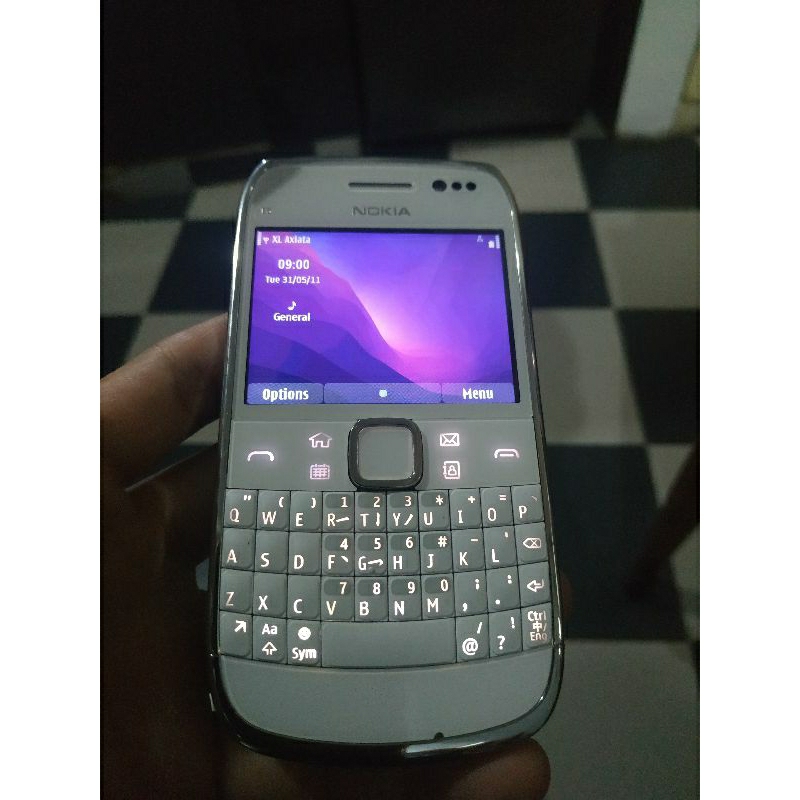 Nokia E6 White