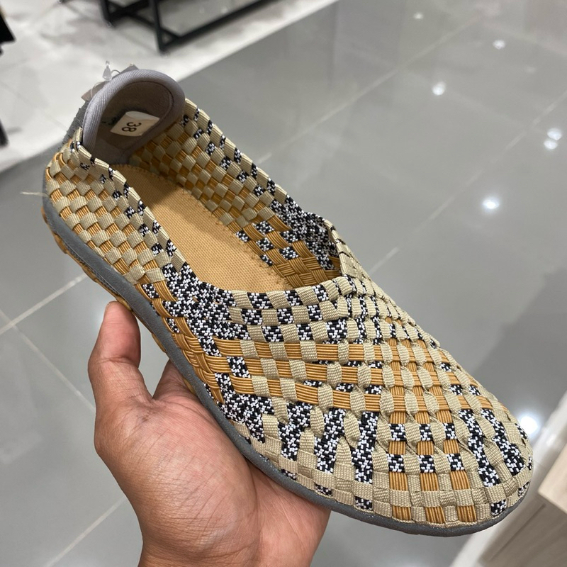 St.Moritz Sepatu Flat Rajut Slip On Wanita