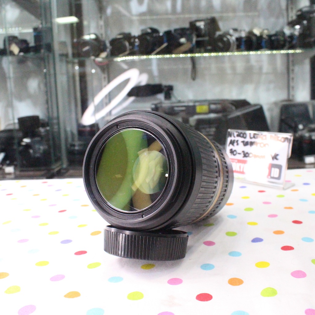 Lensa Nikon AFS Tamron 70-300mm VC