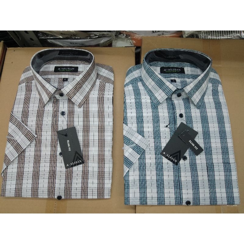 Alisan Motif Kotak Liris Lengan Pendek