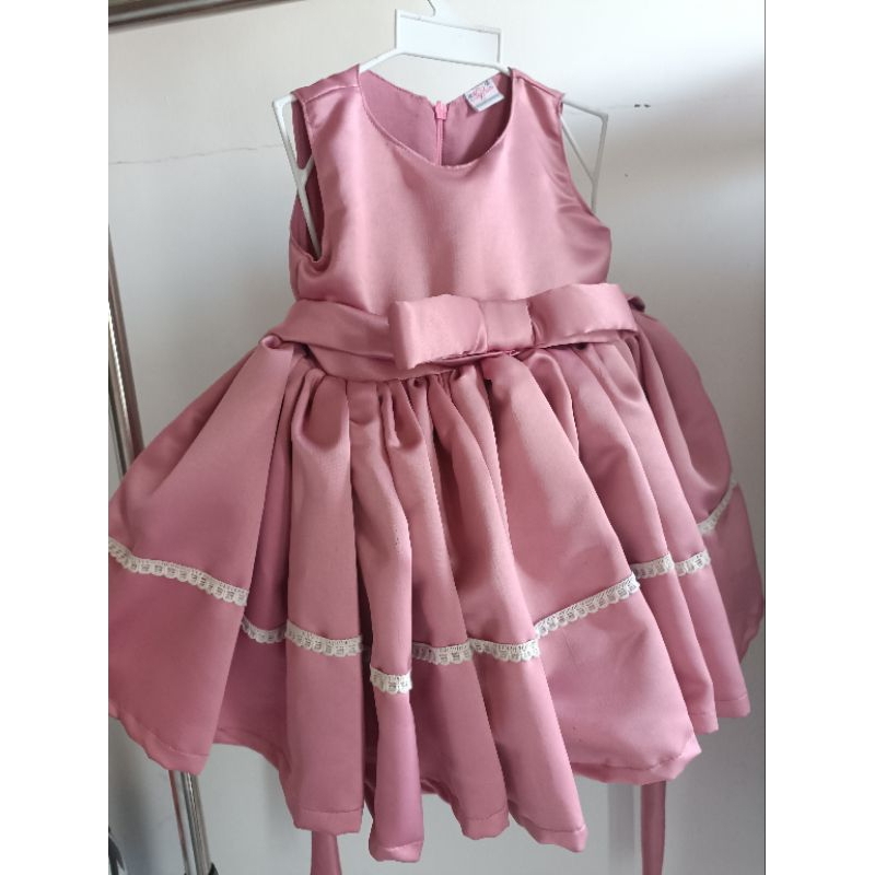 preloved gaun ultah bayi