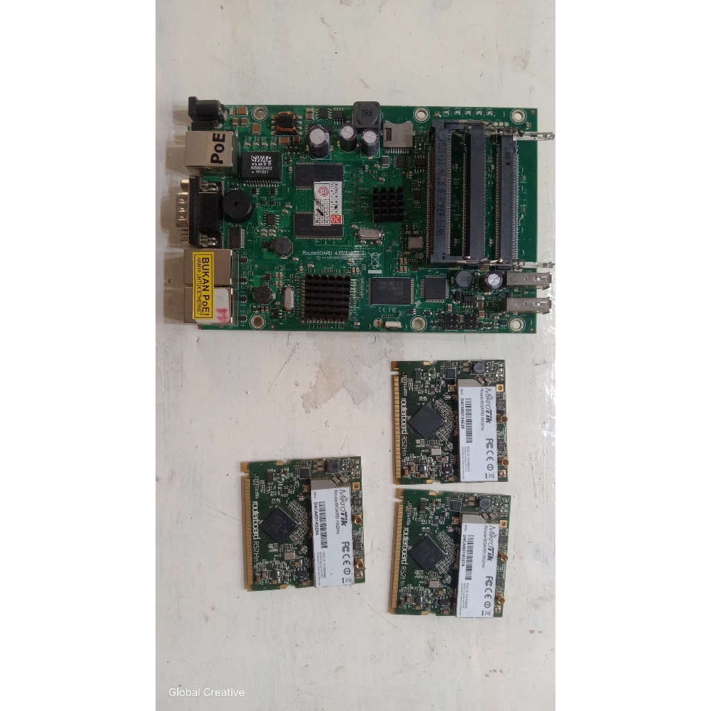 Mikrotik RB435G + 3 PC card wifi mini PCI R52Hn