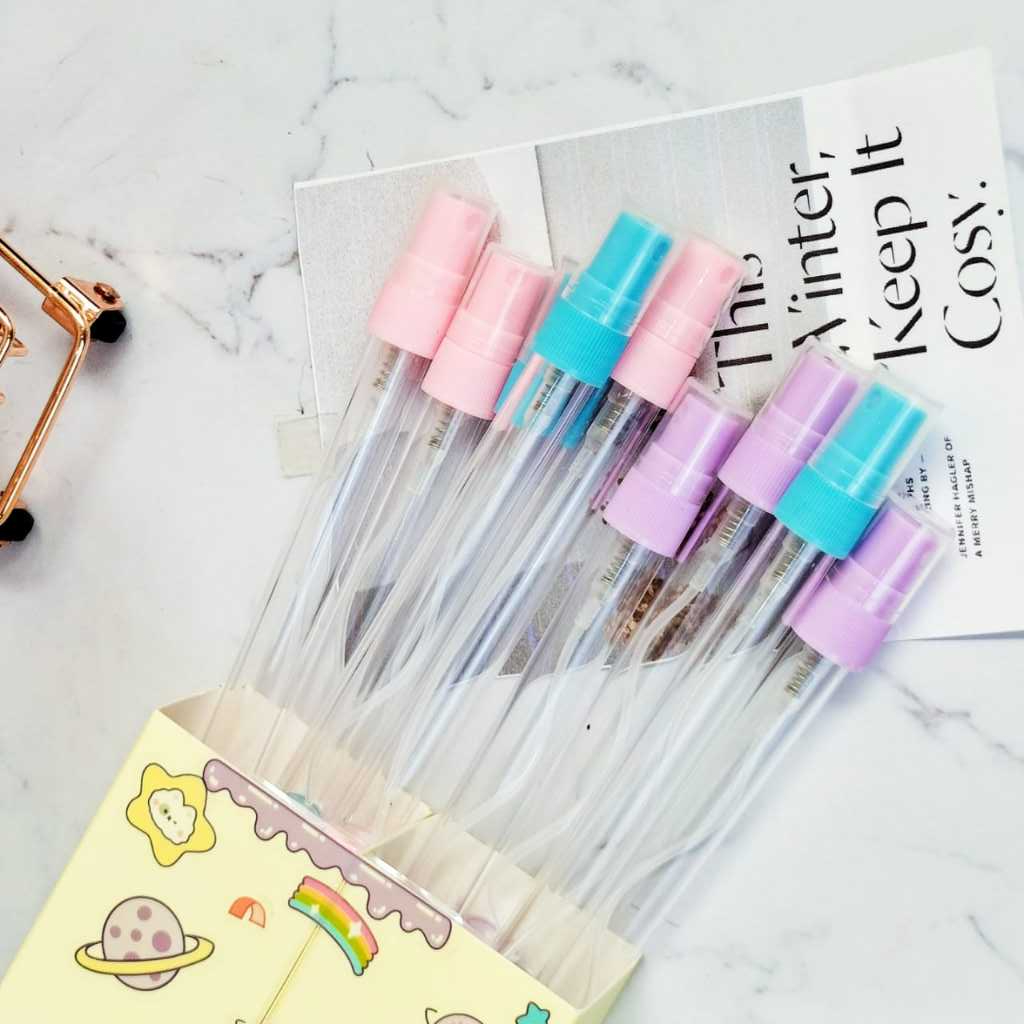 

Pulpen Parfum Polos Unik /Pen Botol parfum Full Body bisa di isi 10ml tinta gel hitam / Pen Spray Kekinian Favroit Anak Terlaris bisa Grosir dan COD