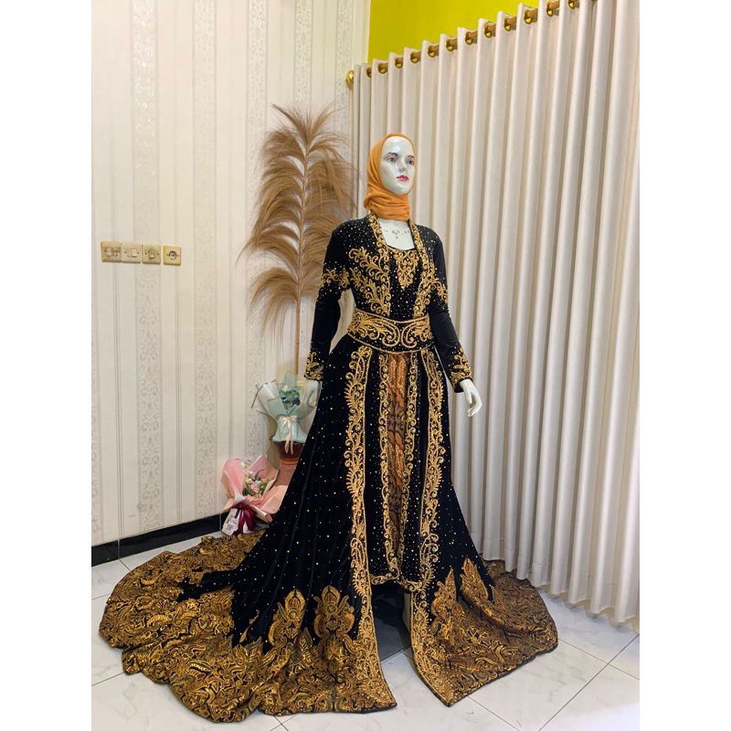 Gaun bludru|| kebaya bludru mewah || kebaya bludru slim plus ekor || kebaya bludru ekor mewah