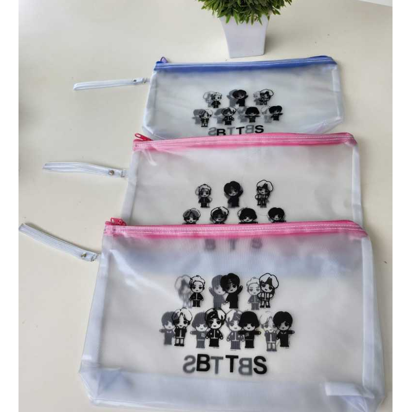 TAS MAKEUP / POUCH KOSMETIK