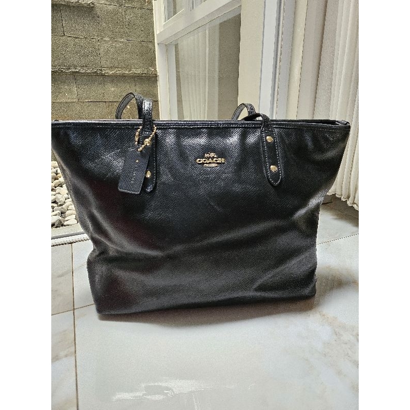 coach tote bag hitam preloved