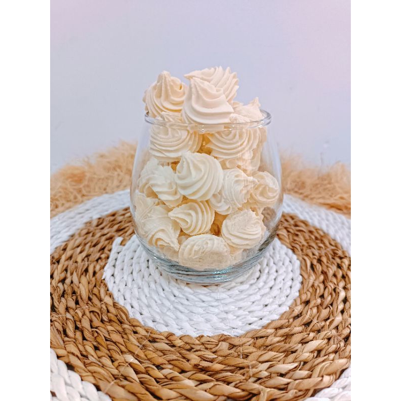 

Sagu susu | kue kering | hampers | snack | cemilan