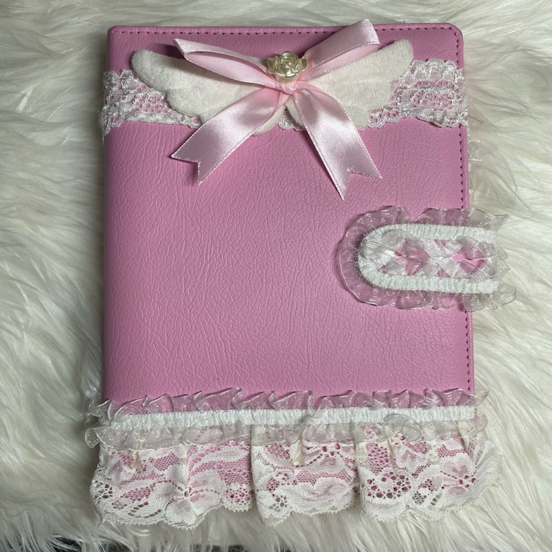 BINDER LACE PRELOVED