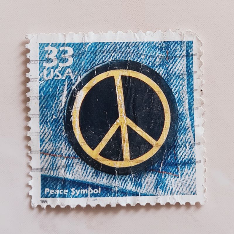 

(AA) Perangko Amerika Serikat 1999 Celebrate the Century Issue - Celebrate the Century - 1960's - Peace symbol 33c Used