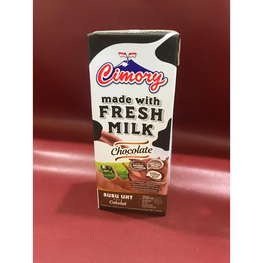 

Cimory UHT Milk Chocolate 250ml - Minuman Rasa Cokelat