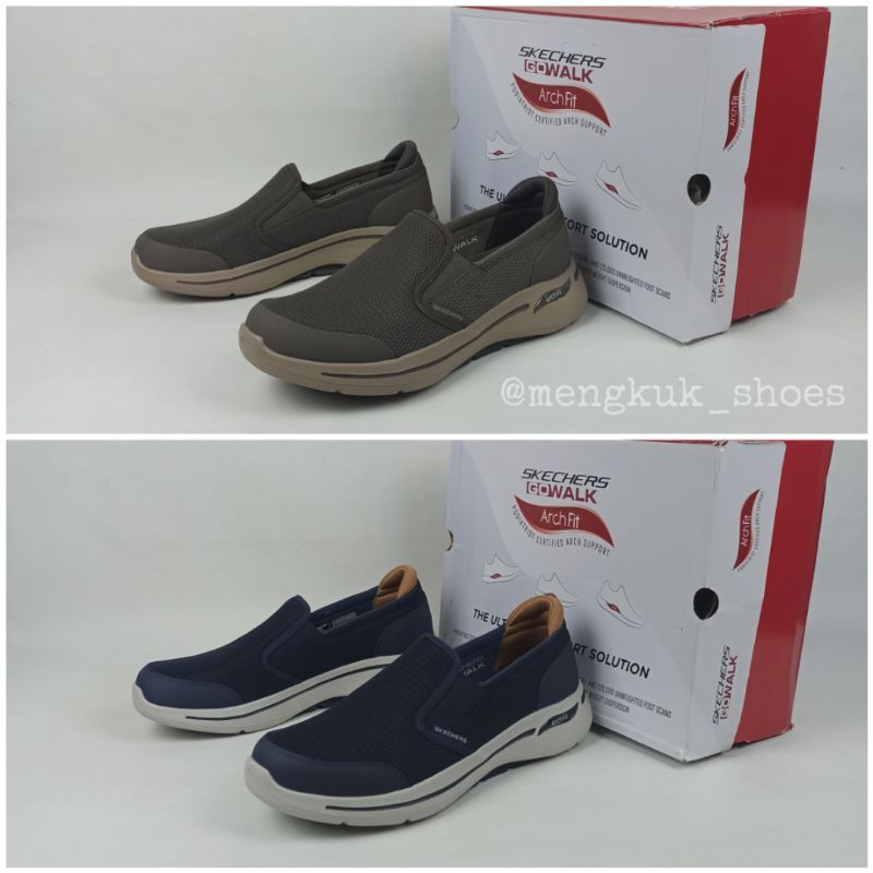 Skechers Go Walk Arch Fit - ROBUST COMFORT size 45 Original 100% BNIB - SKECHERS SLIP ON SALE