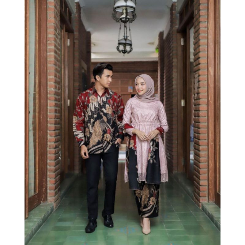 SET COUPLE KEBAYA//SET COUPLE ENGAGEMENT//SET TUNANGAN//SARIMBIT TUNANGAN//SARIMBIT KEBAYA MODERN//S