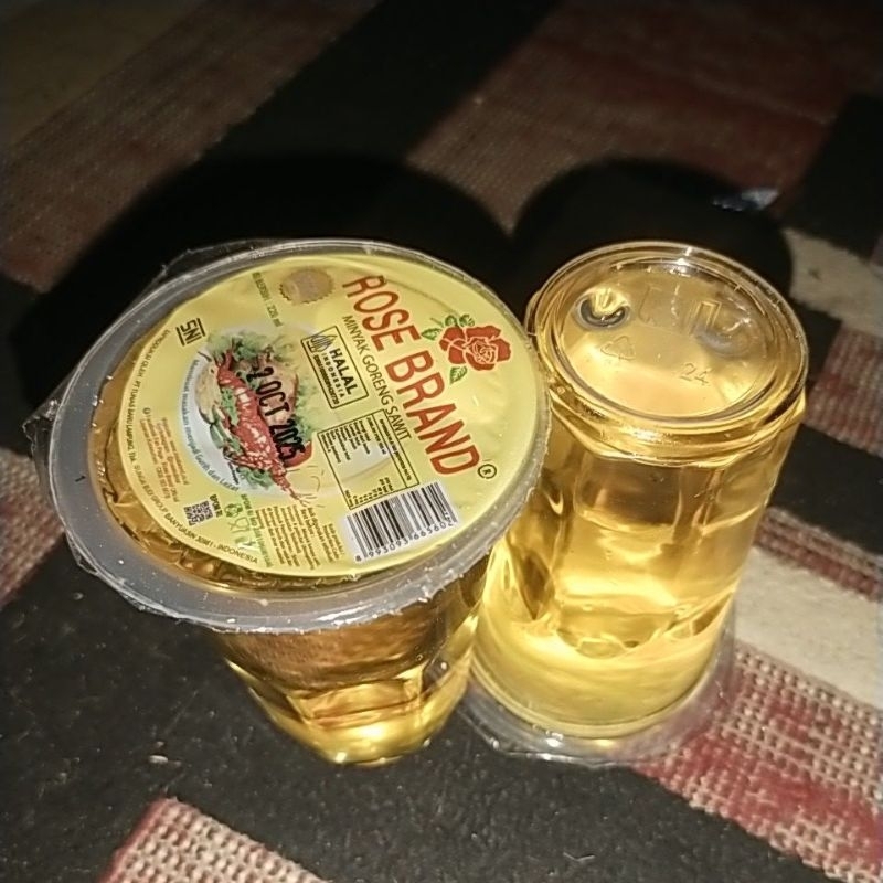 

Minyak Rose Brand 220 ml Cangkiran