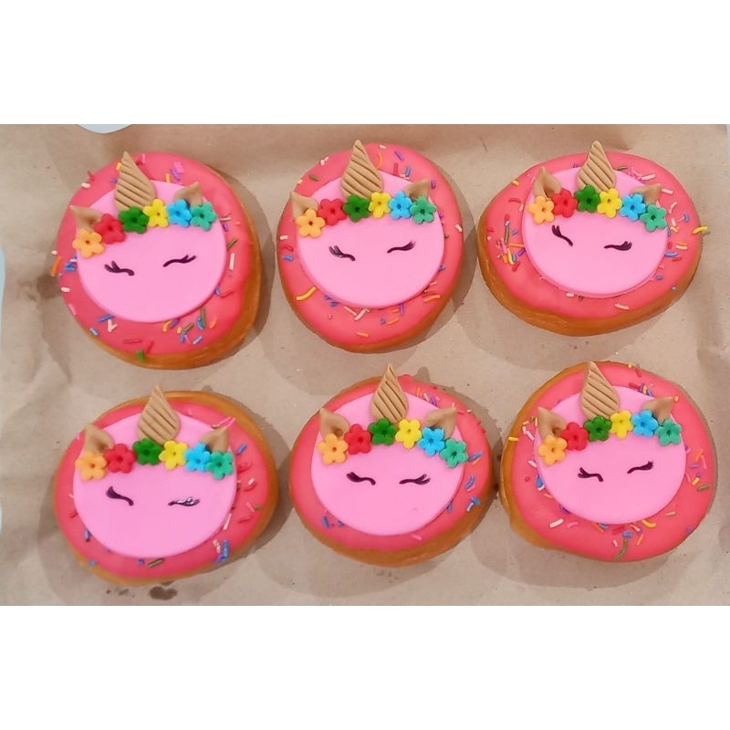 

Donat Karakter Unicorn isi 6 pcs