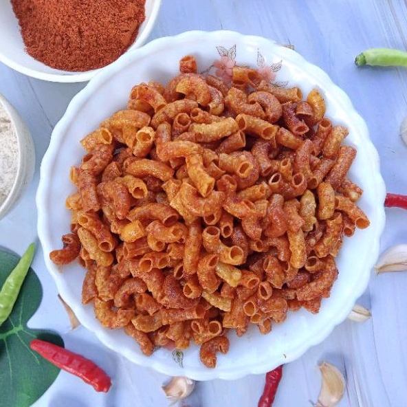 

MAKARONI PEDAS//MAKARONI PEDAS DAUN JERUK1KG///MAKARONI KRIUK//MAKARONI PEDAS DAUN JERUK